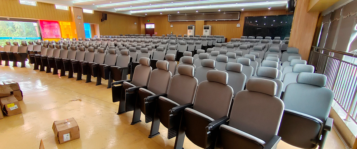 溫州市龍灣外國語小學(xué)